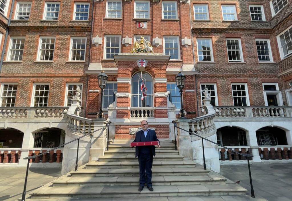 Maurizio Bragagni-Coat of Arms- College of Arms, London